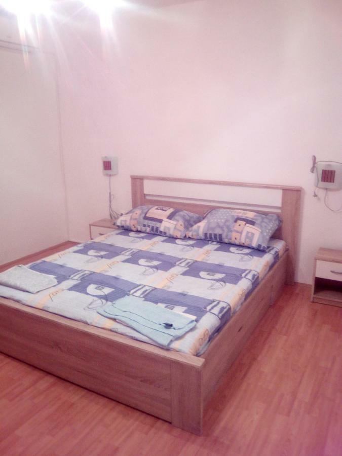 Apartment Damir Senj  Bagian luar foto